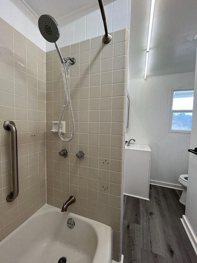 Foto del edificio - 400 Kapalu St