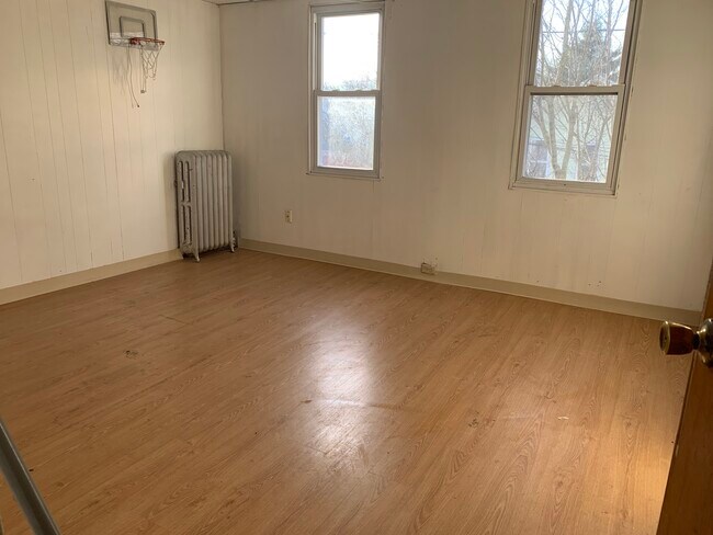 Dormitorio dos - 123 Morris Ave