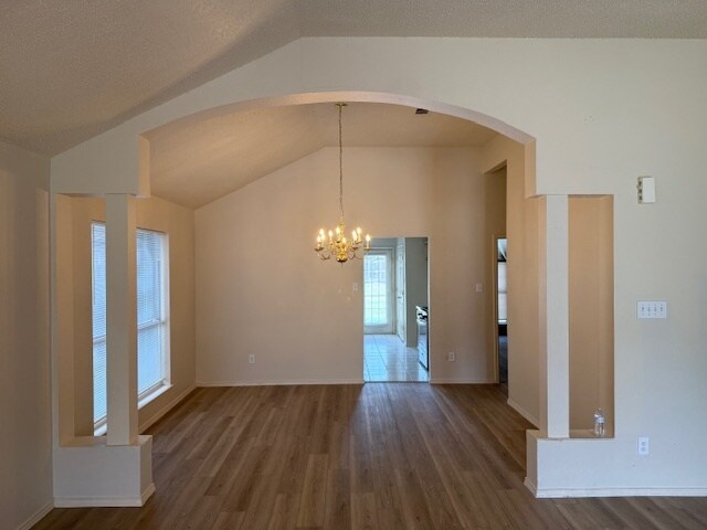 Foto del edificio - 2110 Bay View Dr