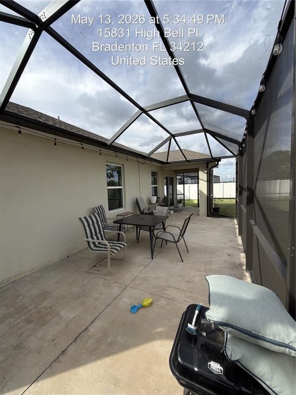 Foto del edificio - 15831 High Bell Pl