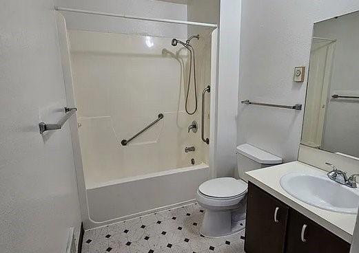 Foto principal - 835 W Main St