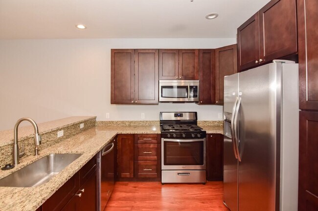 Foto del interior - Monticello Heights Townhomes