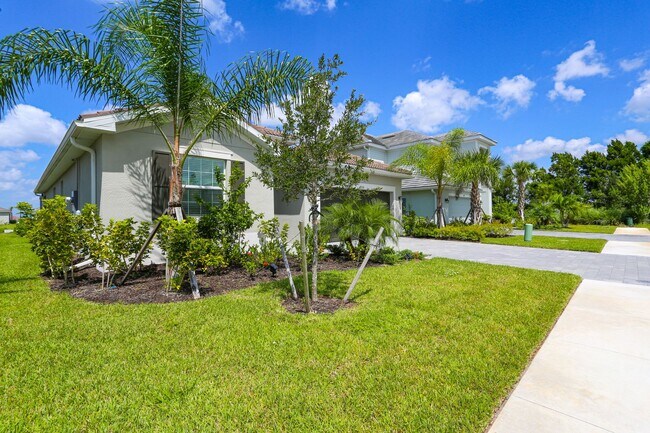 Foto del edificio - ** 4/3 HEATED POOL AND SPA HOME MODERN IN ...