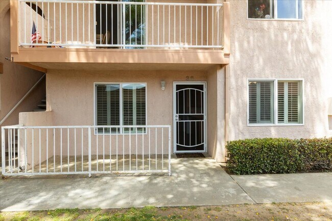 Foto del edificio - 2BR Bonsall Condo | Garage, Parking & Utilities Included