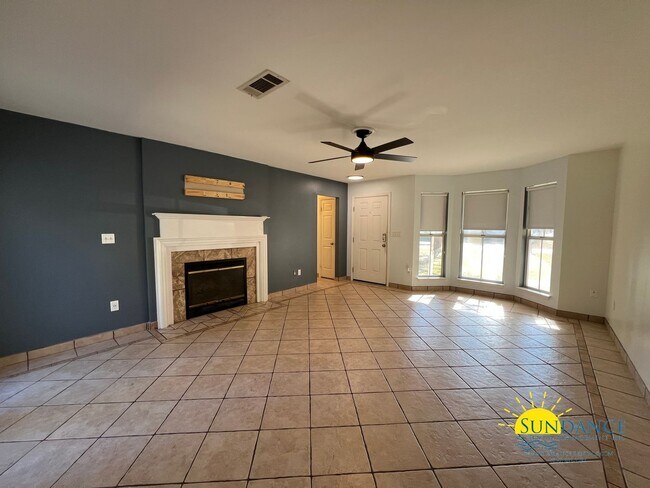 Foto del edificio - Gorgeous 3 Bedroom Home in Crestview!