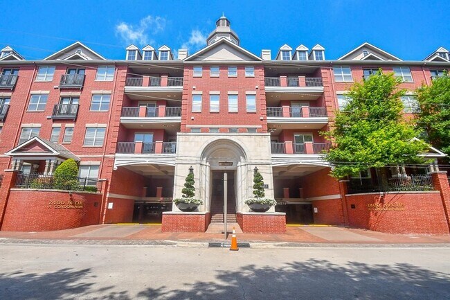 Building Photo - 2400 McCue Rd