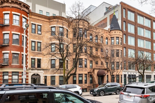 Alt Building - 45 Westland Ave