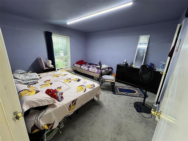 Building Photo - 6606 De Moss Dr