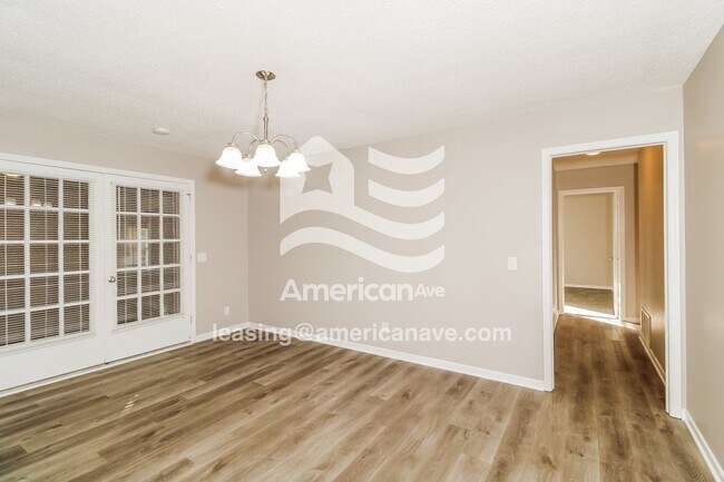 Foto del edificio - 200 Bob White Ave