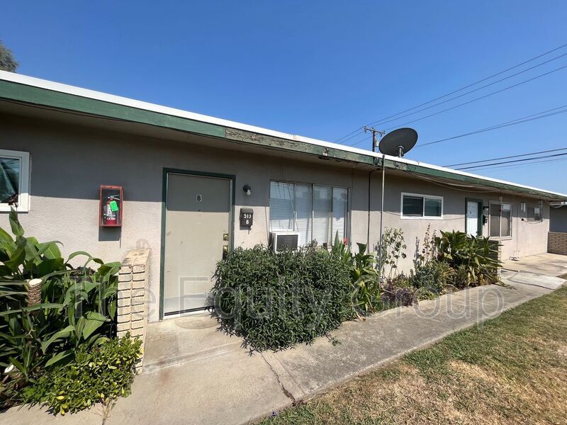 Foto principal - 513 E Myrtle Ave