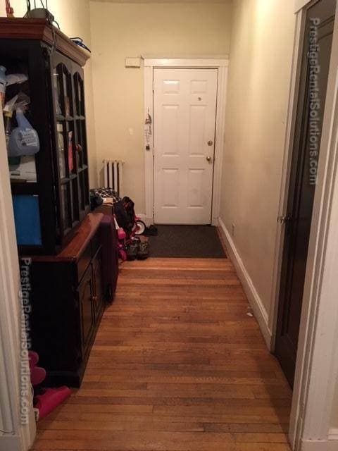 Building Photo - 1140 River St