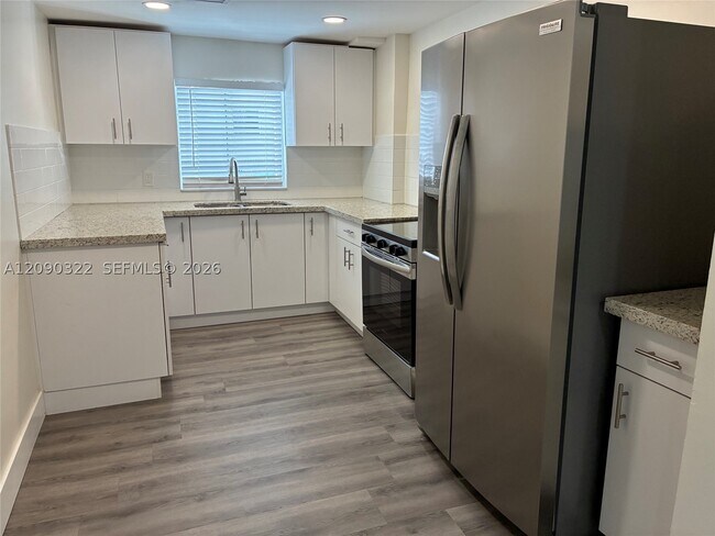 Foto del edificio - 2628 SW 31st Pl