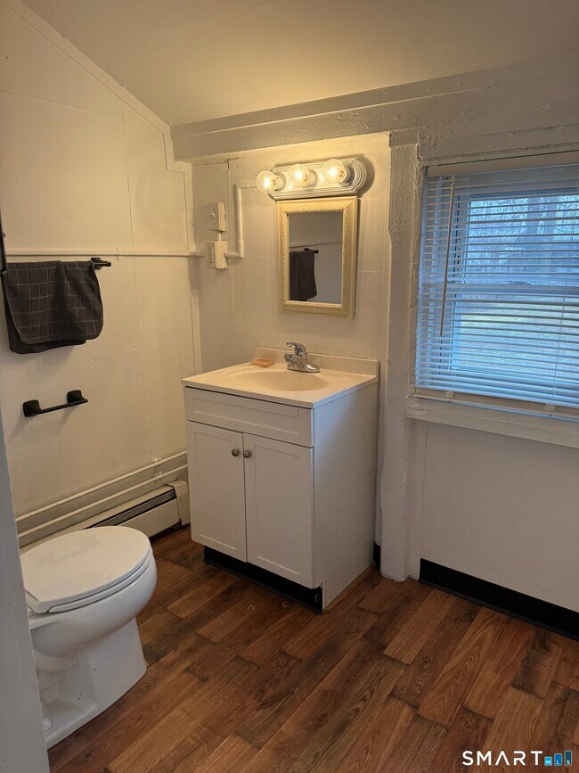 Foto del edificio - 57-59-59 Woodbridge Ave