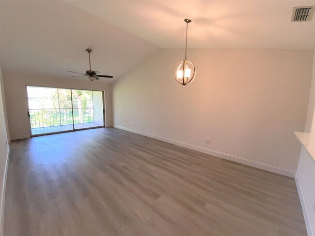 Foto del edificio - 776 Landover Cir