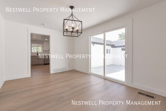 Building Photo - 8560 S 700 E