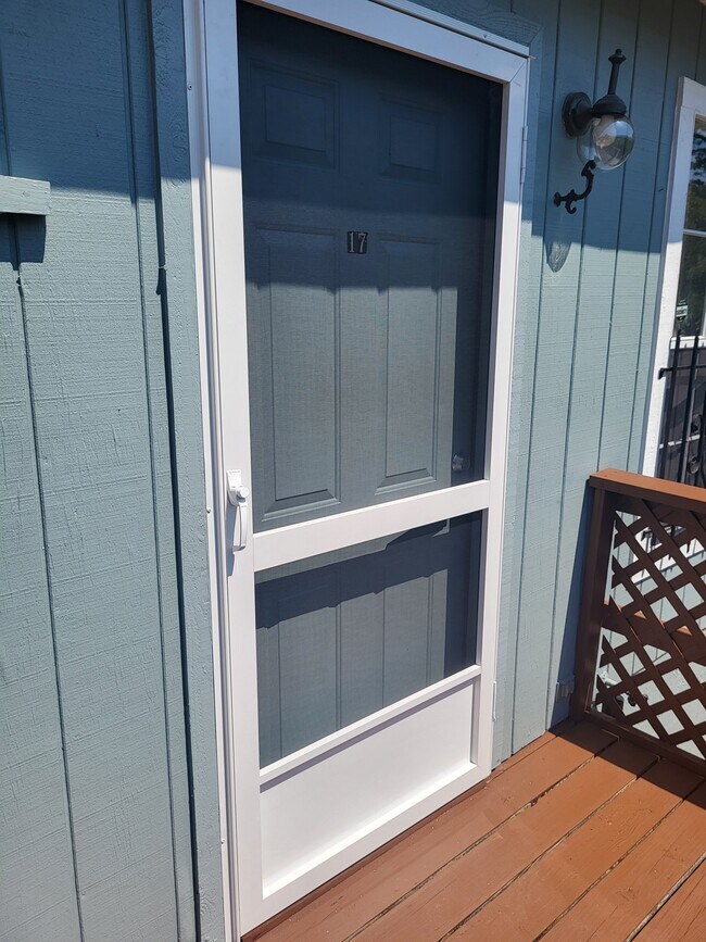 Foto del edificio - 27717 Tennessee St