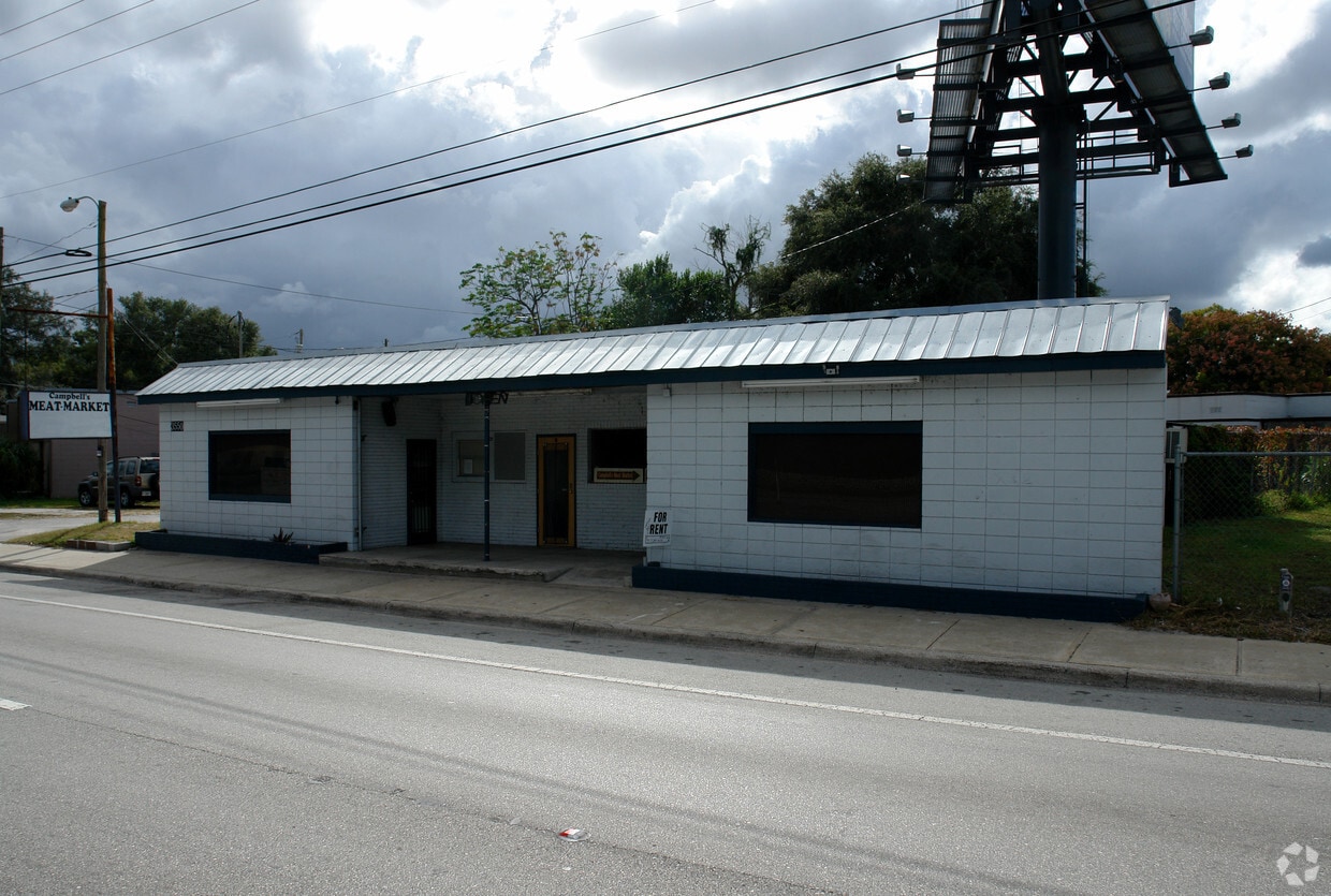 Primary Photo - 3550 N Orange Blossom Trl