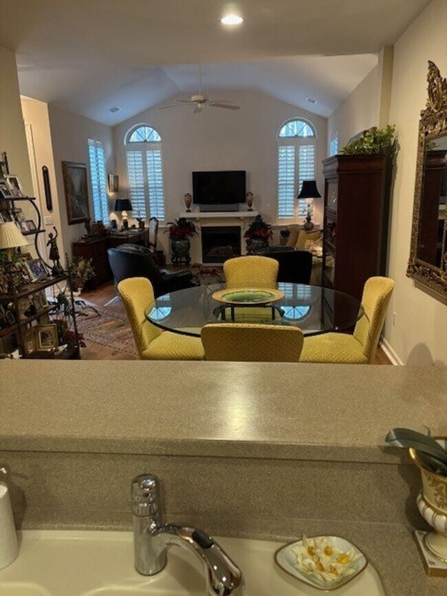 Foto del edificio - Welcome to Abbey Glen