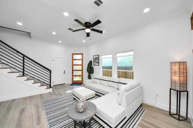 Foto del edificio - 9305 Jutland Rd