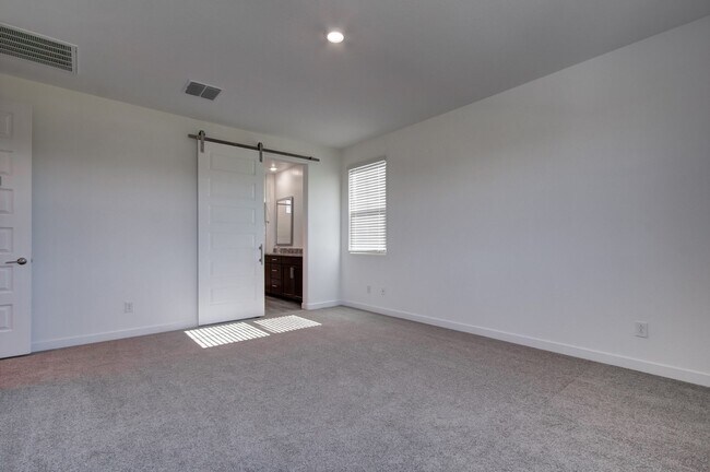 Building Photo - 1087 E Chapman Road, Chandler, AZ 85286