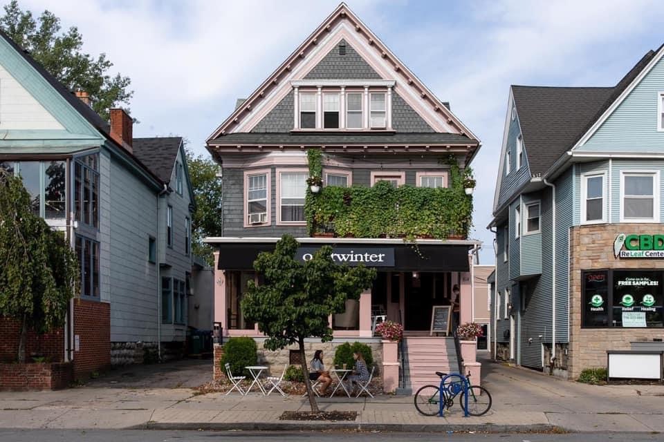 Foto principal - 814 Elmwood Ave