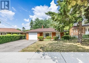 Building Photo - 26 Goodview Rd