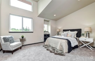 Building Photo - 14920 Manor Way