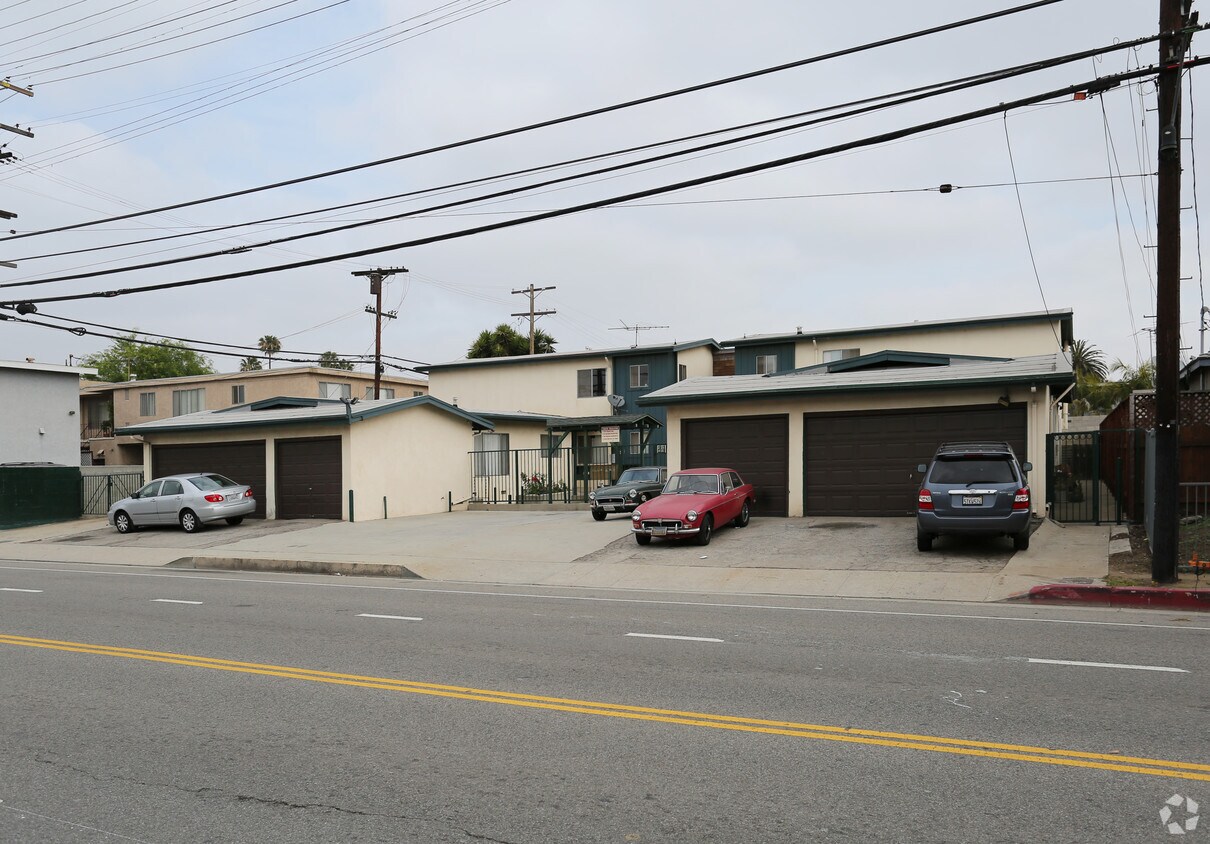 Primary Photo - 4320-4326 Inglewood Blvd