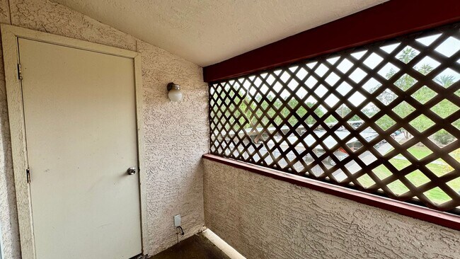 Foto del edificio - Upgraded 2 Bed, 2 Bath Condo - Available NOW!