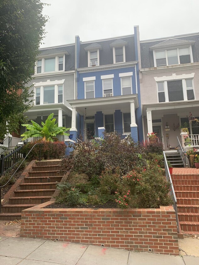 1209 Clifton St NW, Washington, DC 20009 House Rental in Washington, DC
