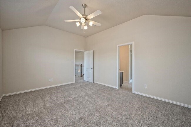Foto del edificio - 5106 Eagle Falls Ln