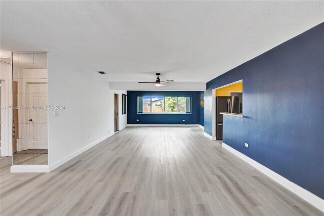 Building Photo - 6750 Cody St