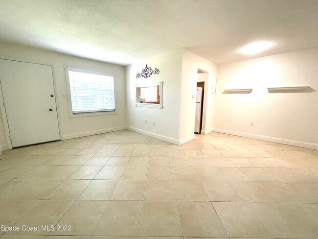 Foto del edificio - 5600 N Banana River Blvd