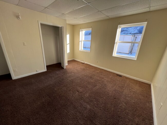 Building Photo - 410 N 3rd Ave