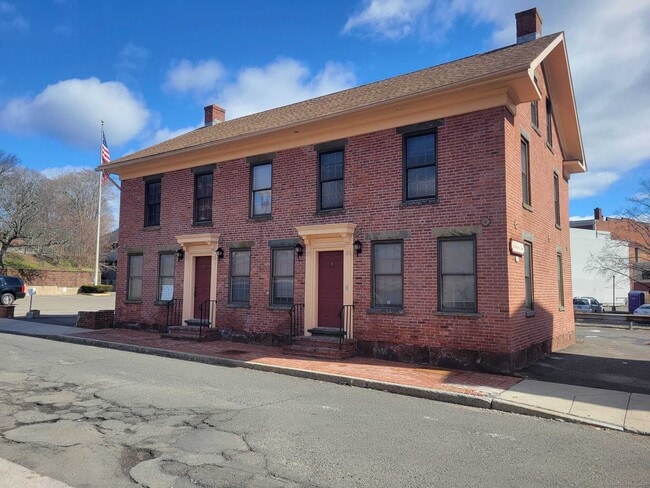 Building Photo - 1 Barristers Ct