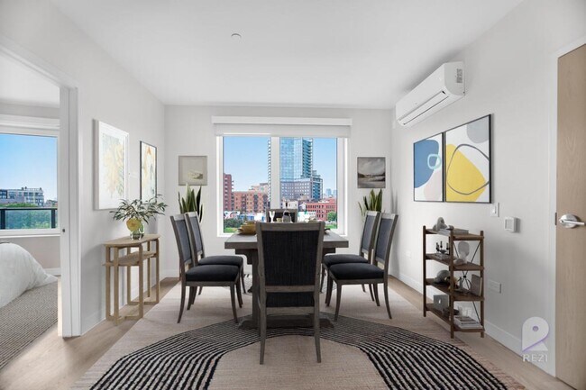 Foto del edificio - 670 N May St