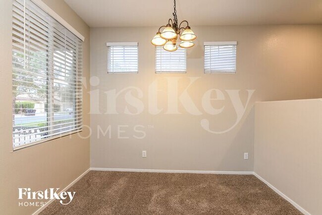 Building Photo - 4405 Acropolis Avenue