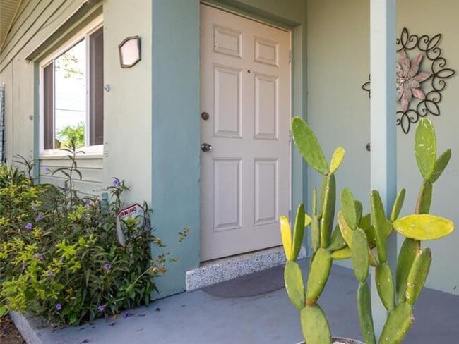 Building Photo - 2456 Elkcam Blvd