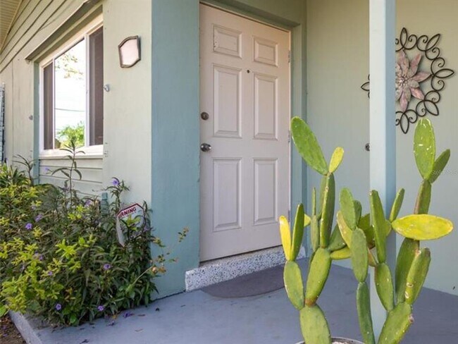 Foto del edificio - 2456 Elkcam Blvd