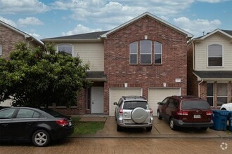 Building Photo - 13111 S Bellaire Estates Dr