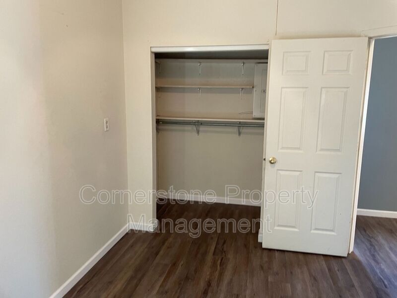 Building Photo - 1206 S 22nd St