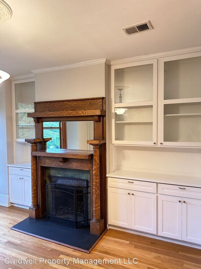 Foto del edificio - 3 br, 3 bath House - 117 12th St. NE