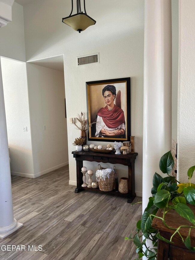 Building Photo - 1424 Cloud Ridge Dr