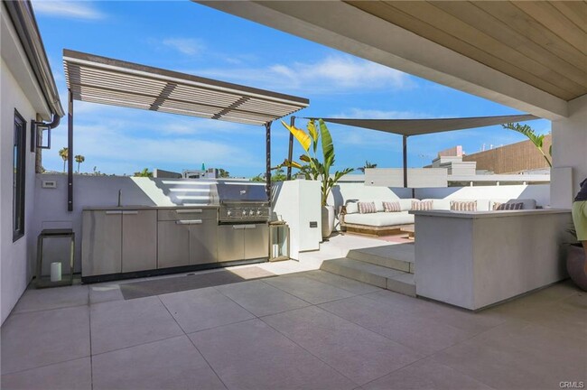 Foto del edificio - 508 1/2 Goldenrod Avenue, Newport Beach, C...