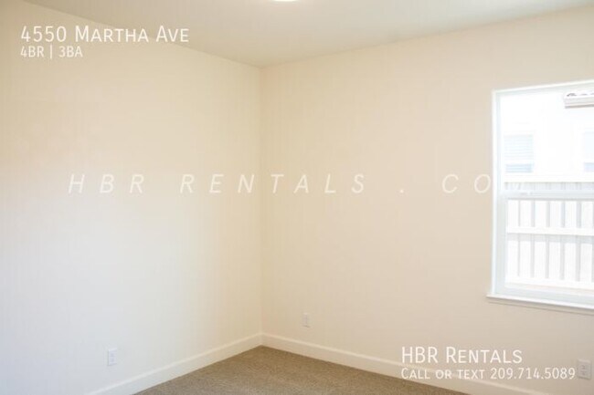 Foto del edificio - 4550 Martha Ave