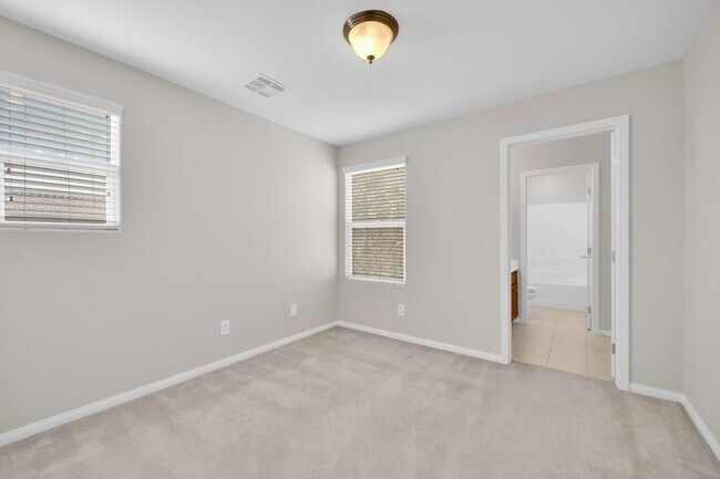 Building Photo - 1548 Otero Valley Ct