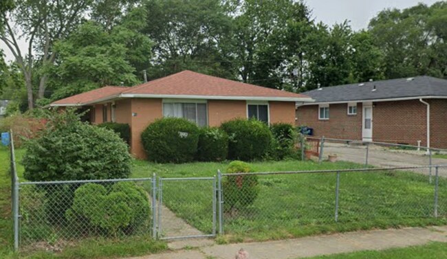 Foto del edificio - 961 S Waverly St