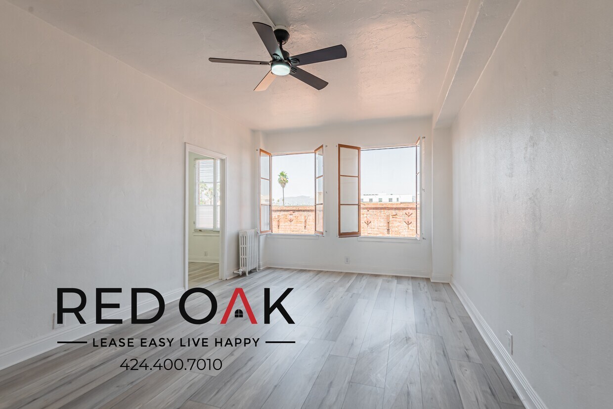 Foto principal - 3471 5th St