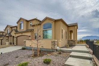 Building Photo - 791 Little Bear Grove