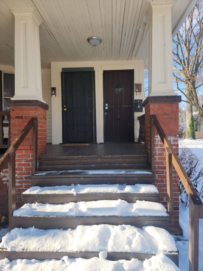 Building Photo - 1736-1738 Coit RD